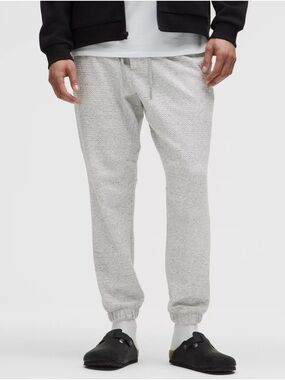 Lululemon At Ease textured Knit Joggers - Gray